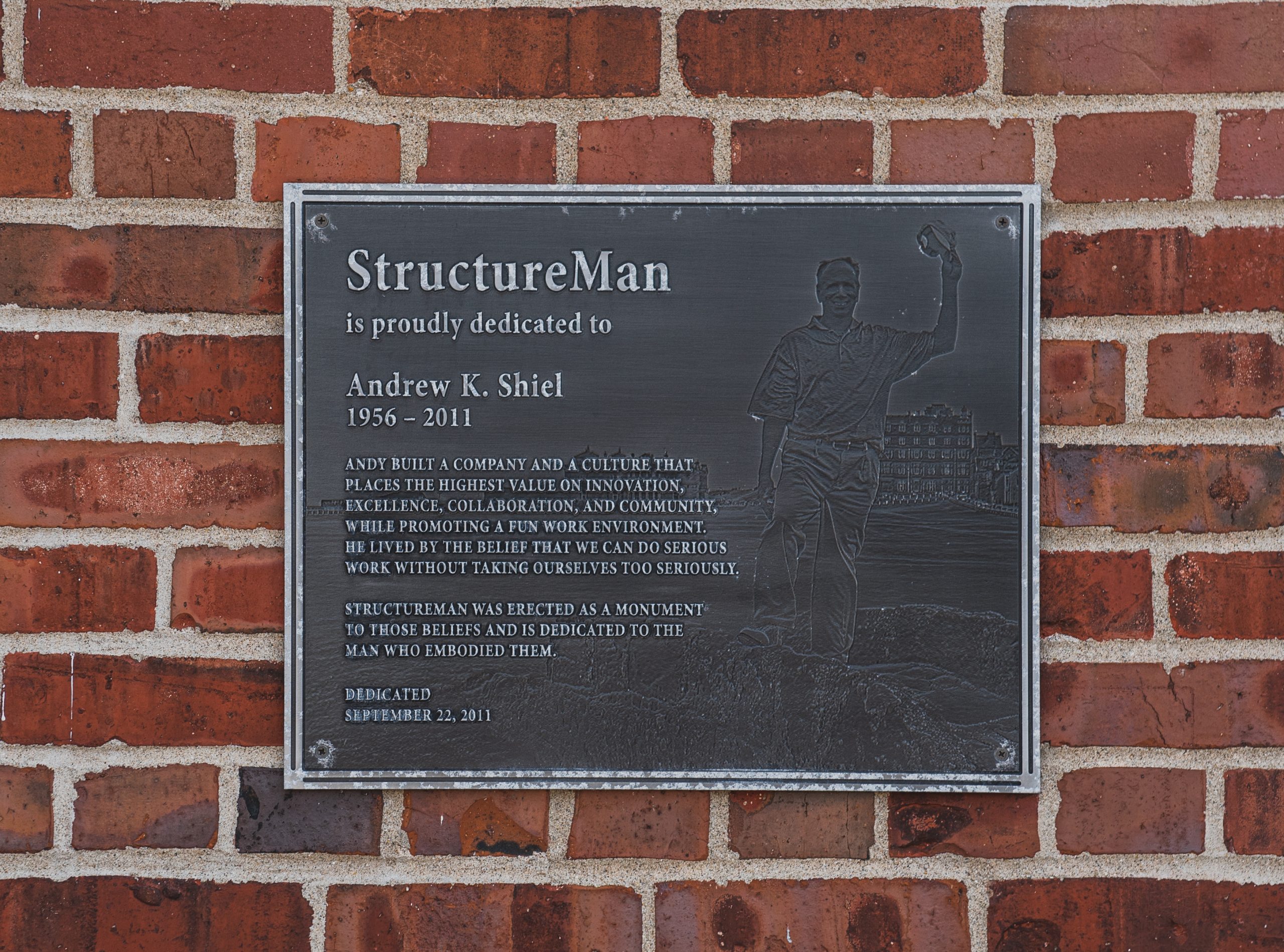 Structure Man.Plack
